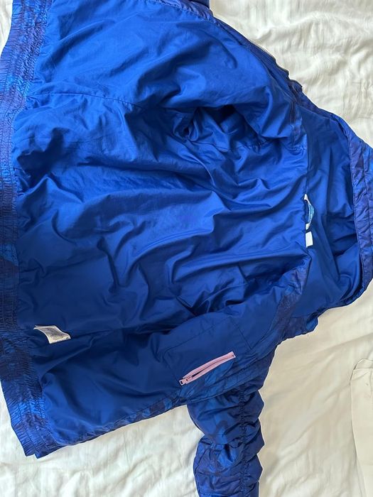 лёгкая куртка reebok