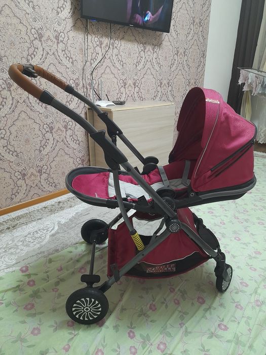 Продам ходунок,коляска.