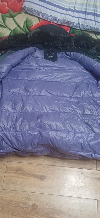 Продам зимнюю куртку