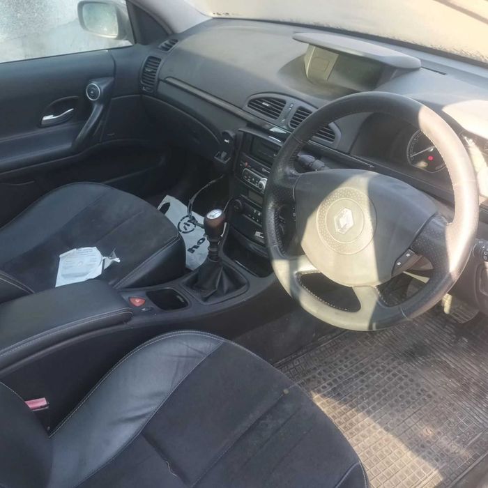 на части renault Laguna 2.0 dci 2007