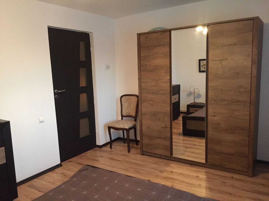 Vand apartament 2 camere