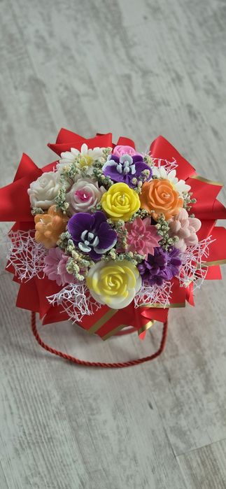 Букети от соев восък