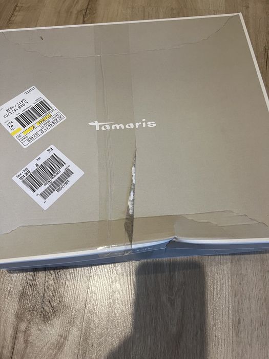 Продавам дамски боти Tamaris