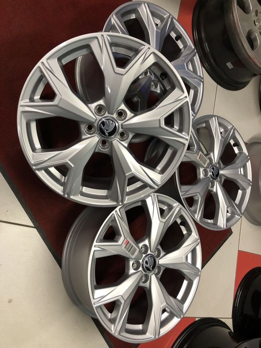 17ц 5х100 Audi A1 Skoda Scala Kamiq VW T Roc  C Trek Polo  Seat Subaru