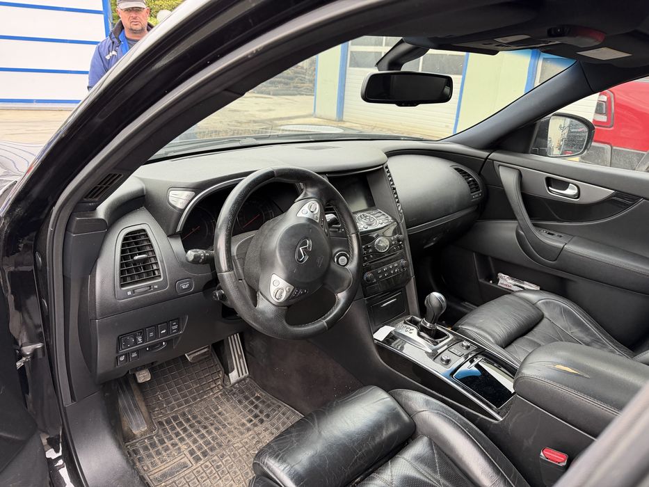 Infiniti FX30d S НА ЧАСТИ