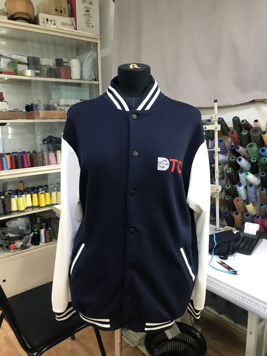 Пошив и вышивка одежды