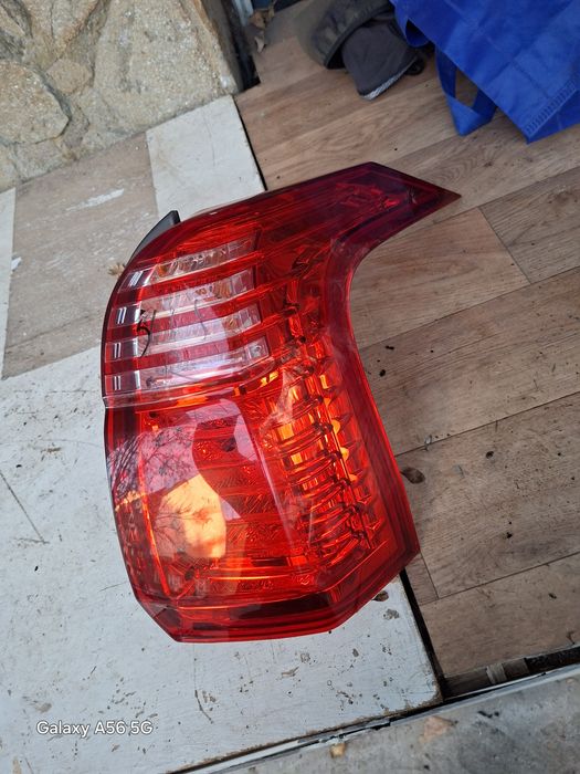 Оригинален стоп PEUGEOT 5008