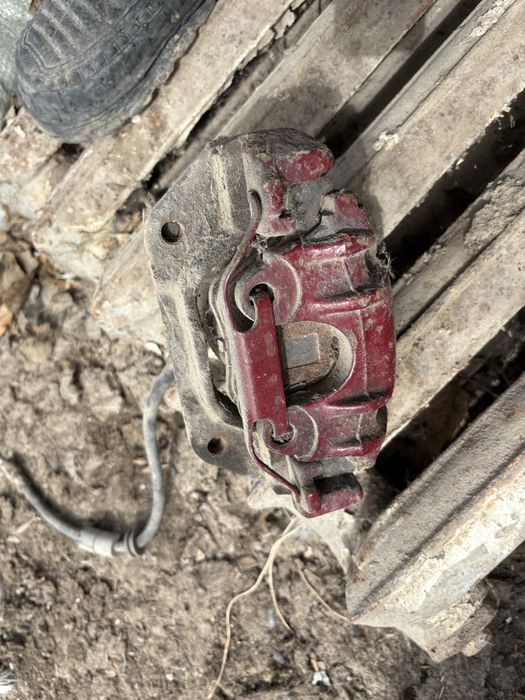 Запчасти на bmw е34