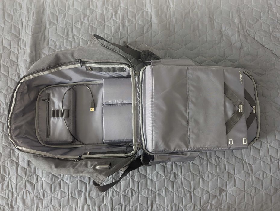 Раница  XD Design Bobby 15.6' Paysafe