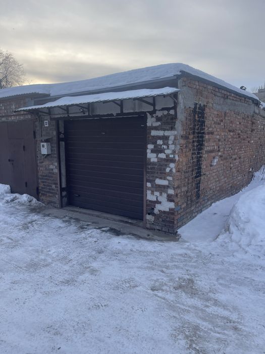 Продам гараж на Ивушке мед колледж