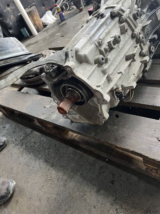 Скоростна кутия бмв 3 е90/91 330 хд 245 ( skorostna kutiq bmw 3 e90/91