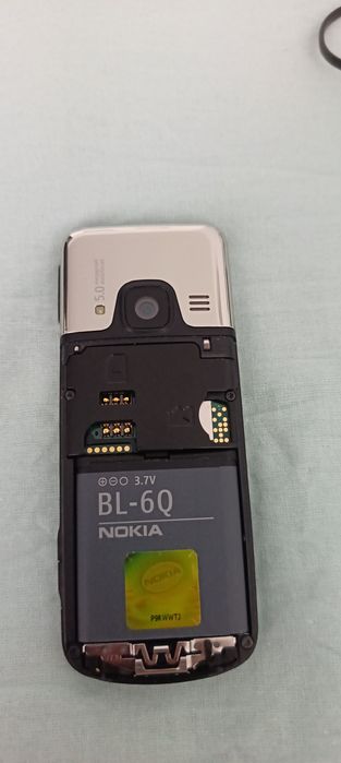 Telefon de vânzare