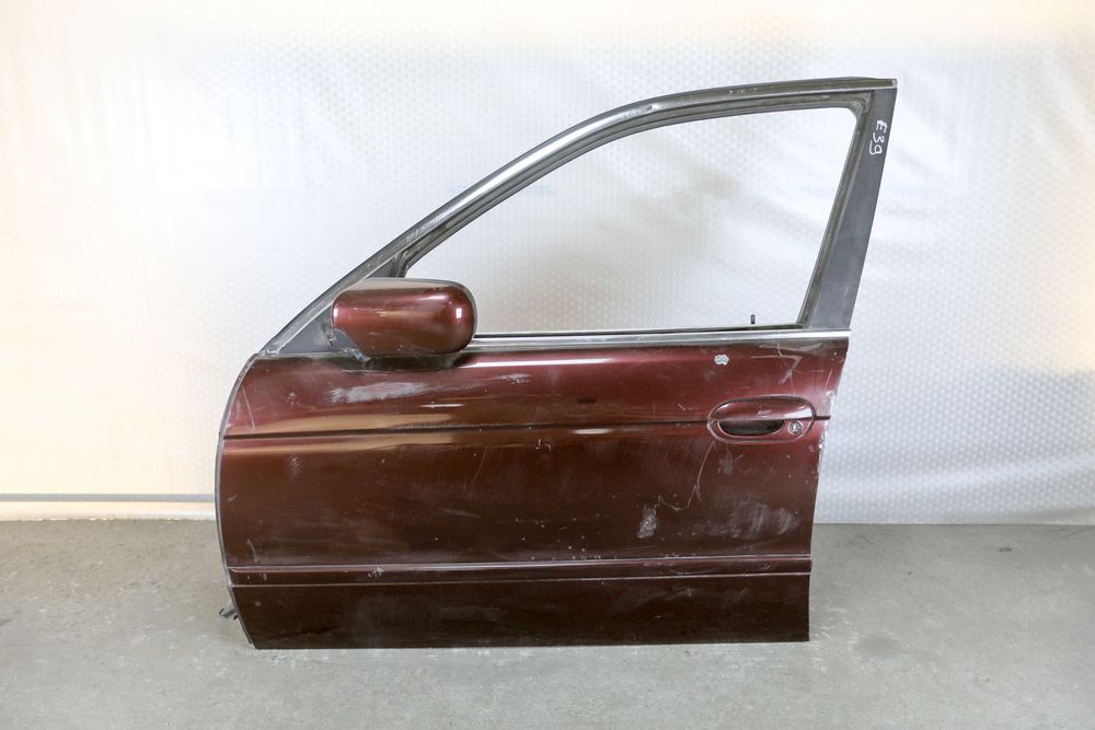 Запчасти на БМВ 5 серия Е39