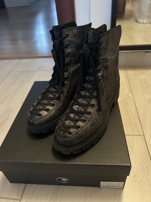 Ghete Avani argintii Musette 38