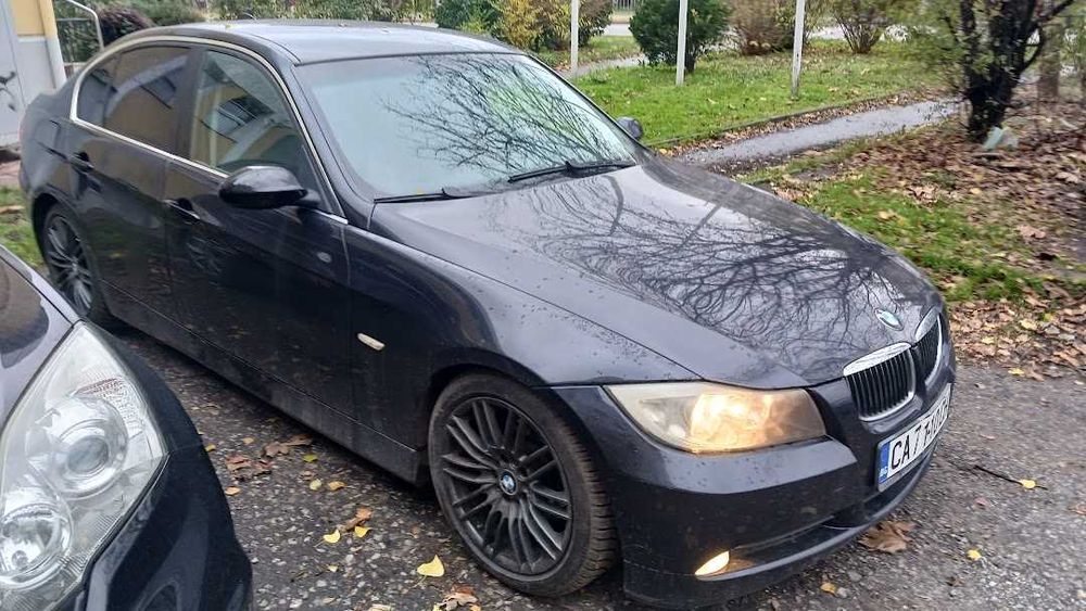 Продавам BMW 325 i E 90 2008 г. 217 000км.