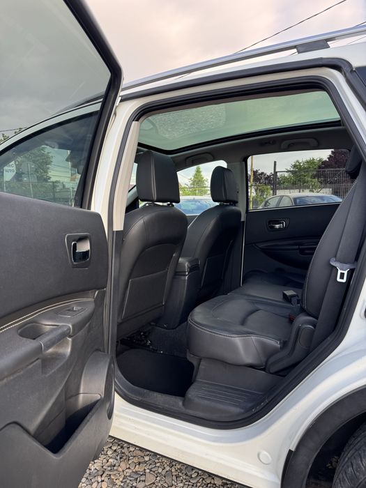 Nissan Qashqai +2 / Bose / 2012 / 2.0 dCi 150 CP / 7 Locuri / Rate * Garantie