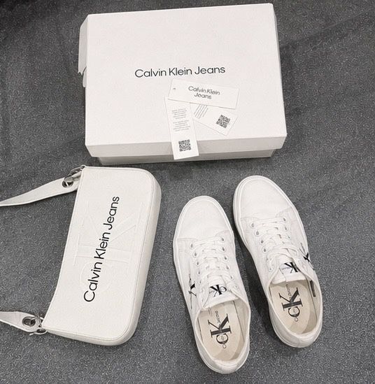 Дамски комплект Calvin Klein