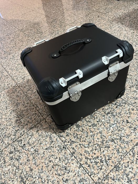 Cutie portbagaj - top case Touratech  + suport BMW R1300GS