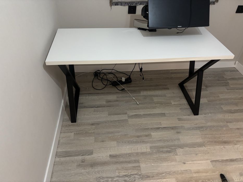 Компьютерный стол loft