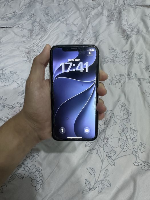 Продается Iphone 11