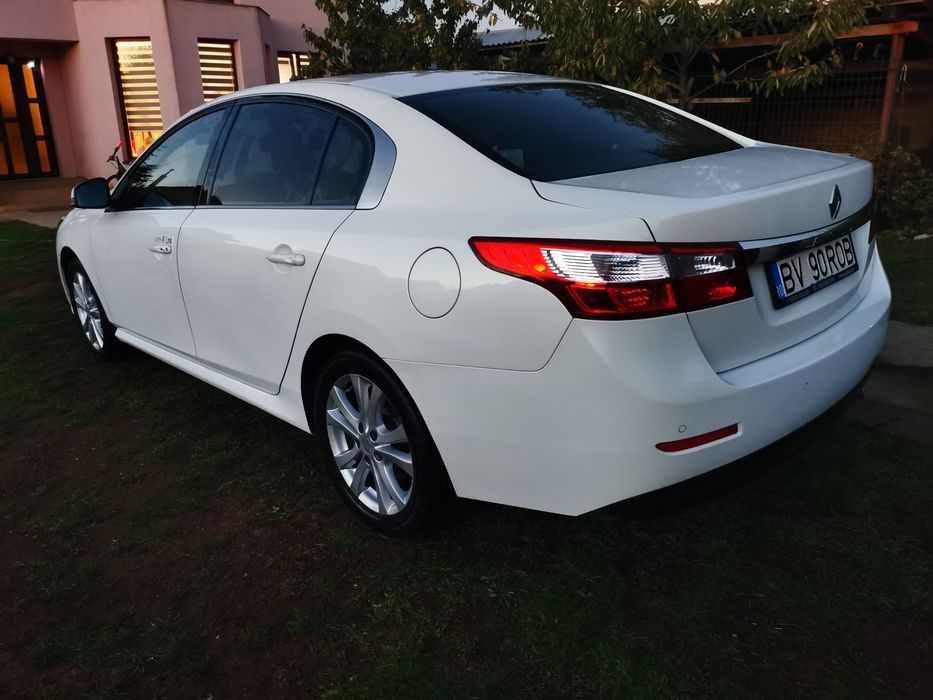 Renault Latitude