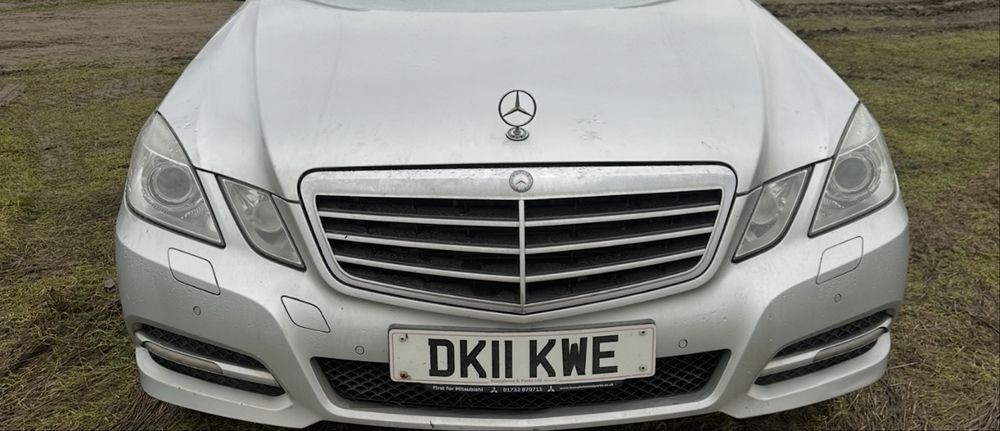 Решетка предна броня Mercedes benz E class W212 avantgard авангард