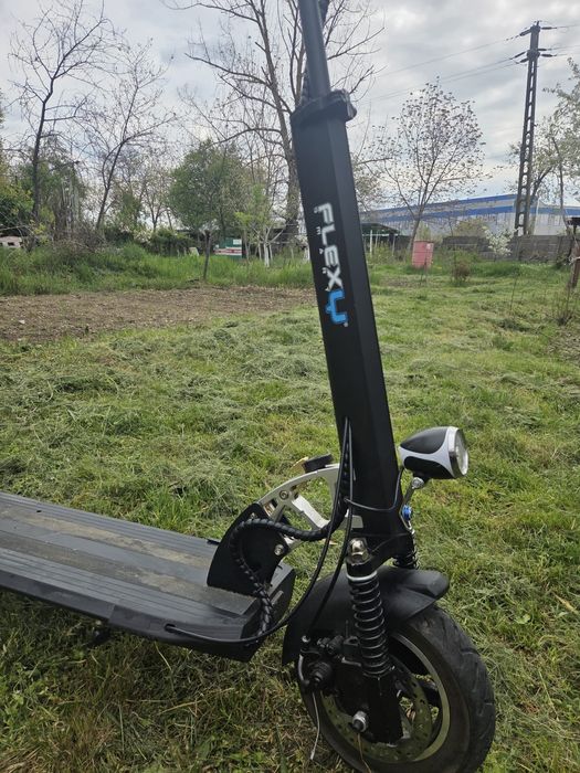 Trotineta electrica  în stres bună, 300 km