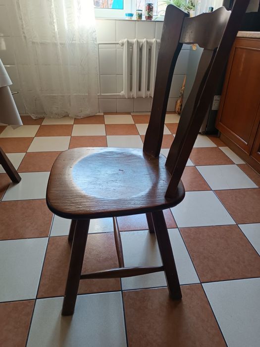 Деревянные стулья 6шт