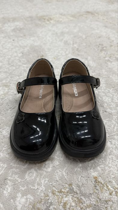 Продам туфельку р 29