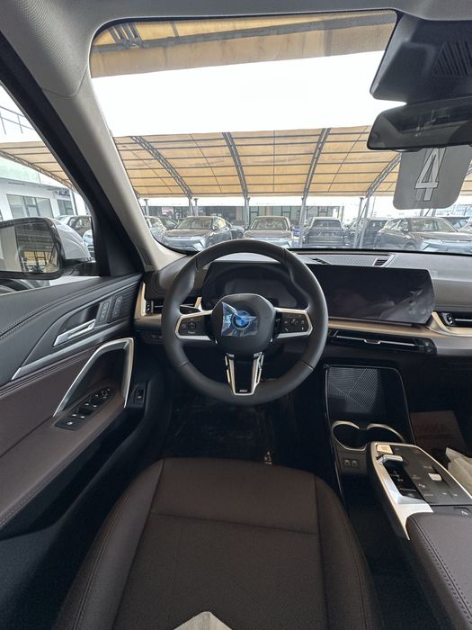 BMW ix 1 eDrive 25 под заказ от Terra Auto