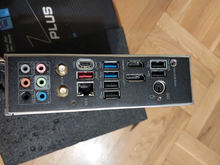 MSI Z790 Gaming Plus Wi-Fi DDR5 дънна платка