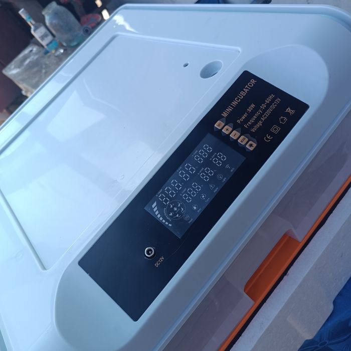 Продам инкубатор.