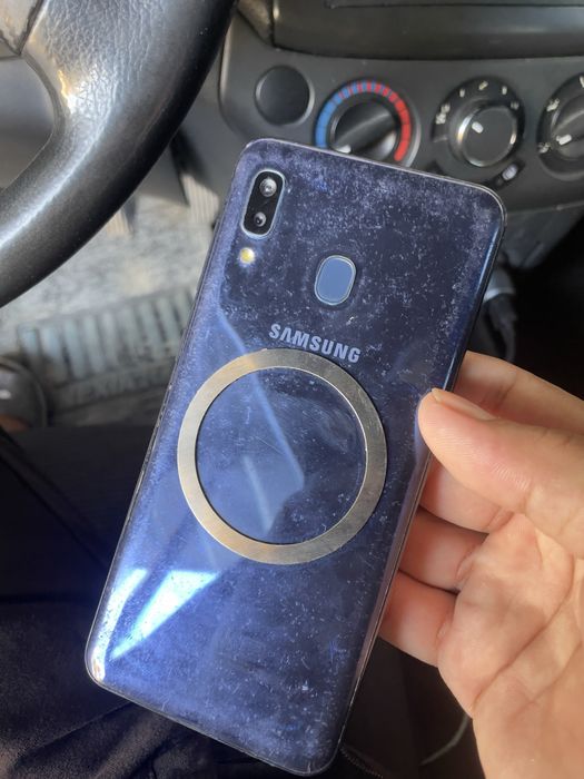 A20 samsung sotiladi