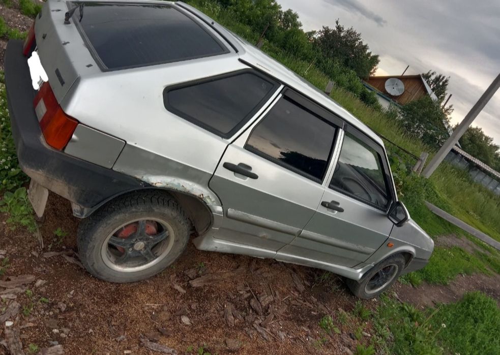 Продам машину ВАЗ 2109