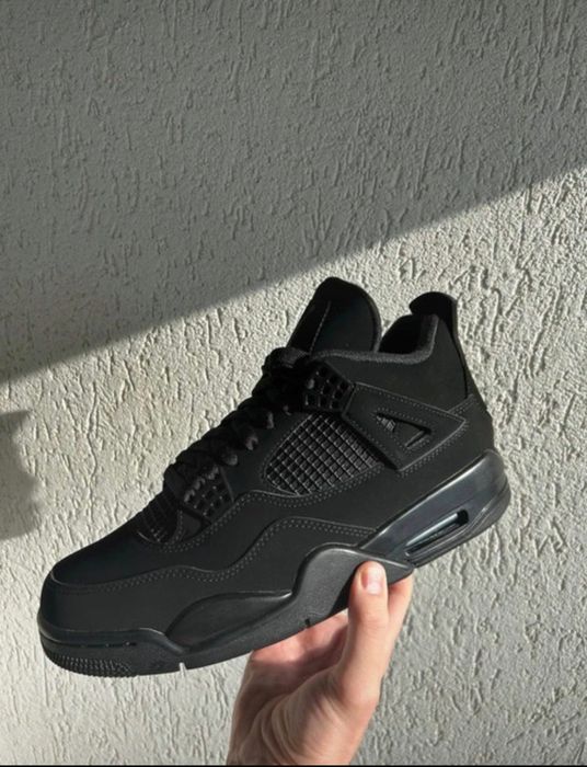 Jordan 4  Black Cat