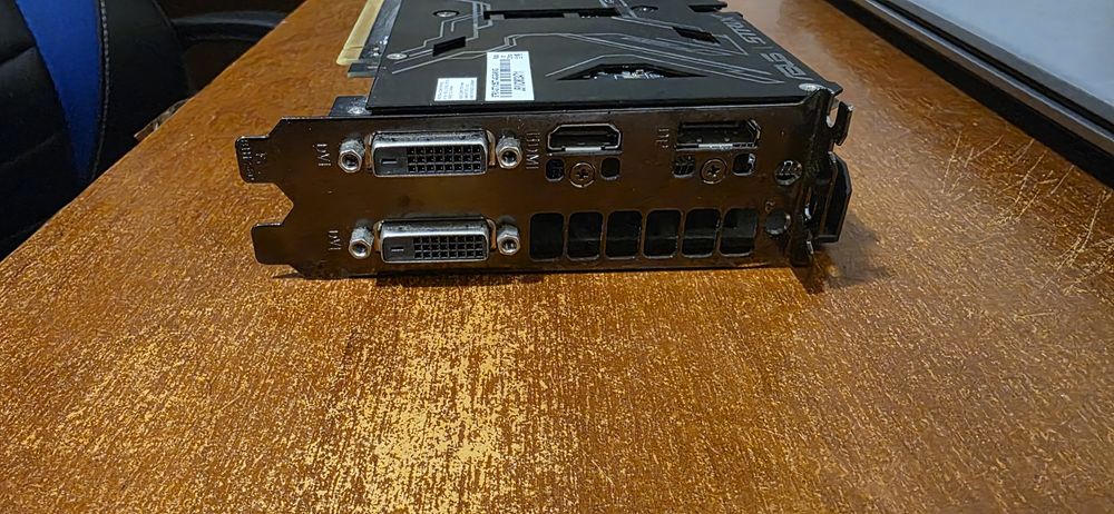 Asus Strux GTX 1050TI 4G [vandut]