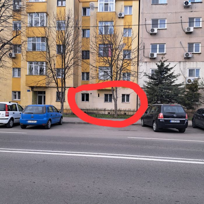 Proprietar - De vanzare Apartament 4 camere, str. George Enescu, Craio