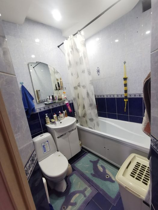 Продаётся трёх комнатная квартира в городе Тобыл.