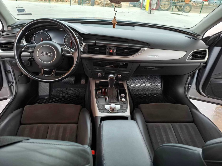 Audi A6, C7 2016 Алкантара