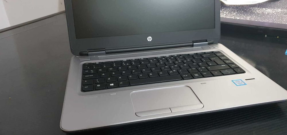 LAPTOP i5 gen 7 DDR4 ssd 6h BATERIA  ( HP 640 G3 )