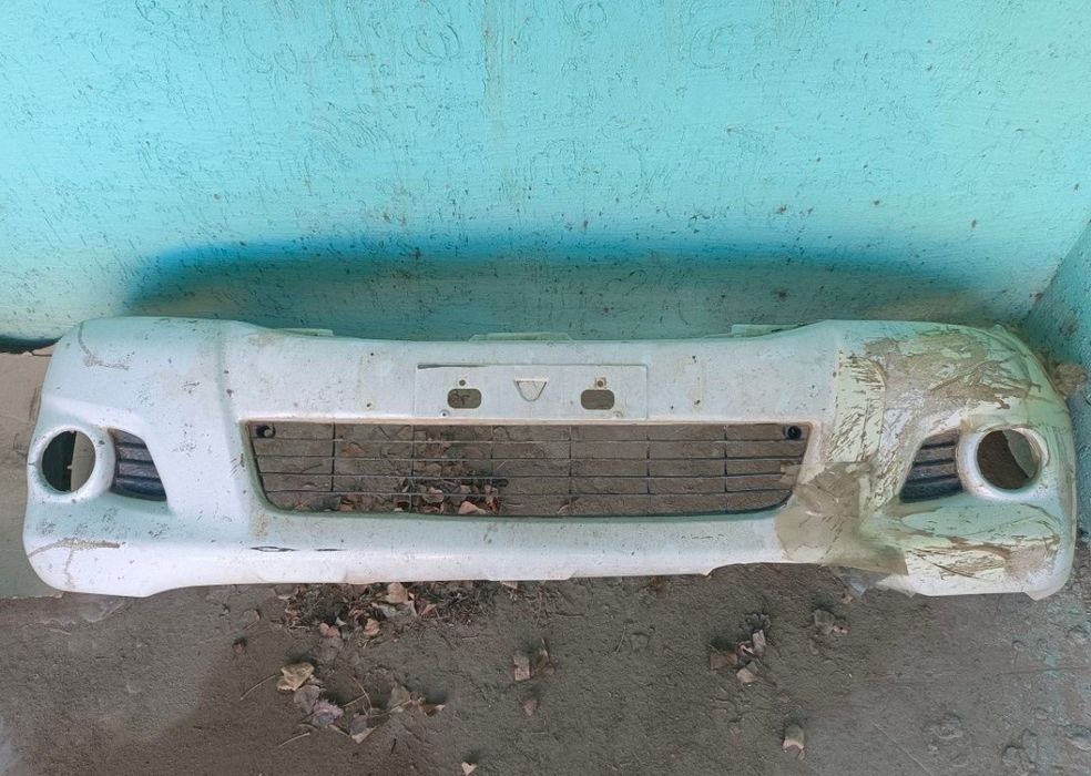 Тойота хайлюкс пикапка бампер передний