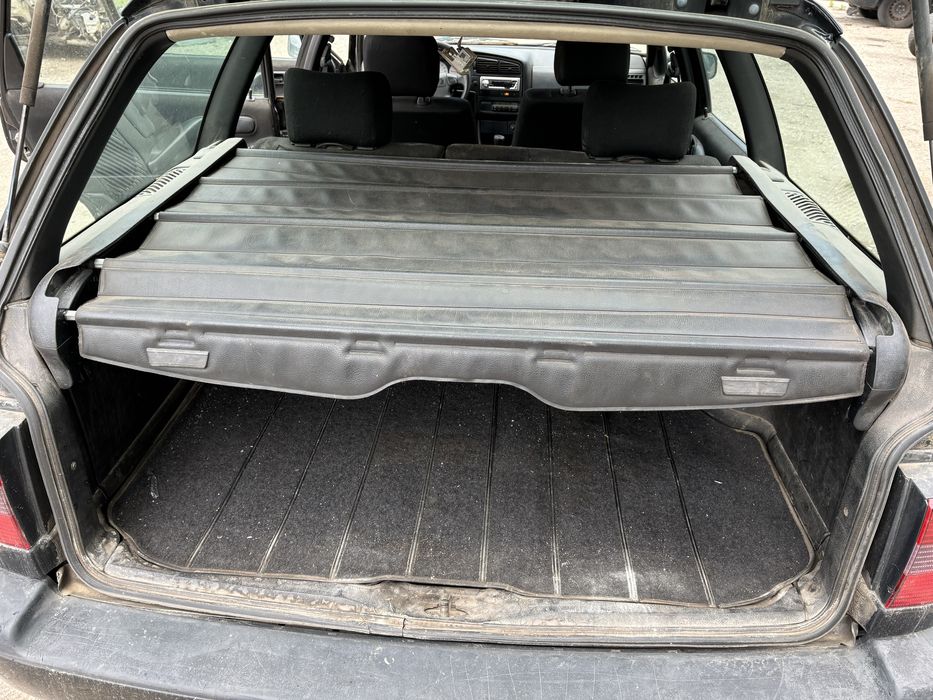 Фолксваген Пасат 1.9 tdi за части.