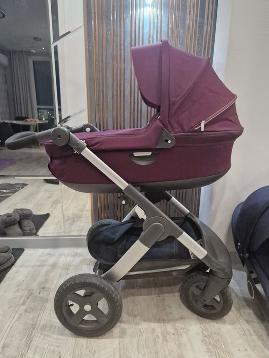 Продам каляску 2 в 1 STOKKE