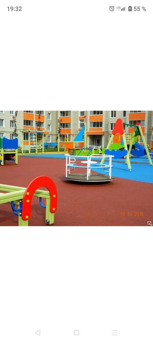 Резина бурчатка лар, футбольное поле, баскетбольное площадка