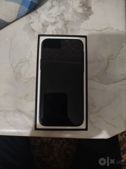 Iphone 11 pro Б/у с коробкой