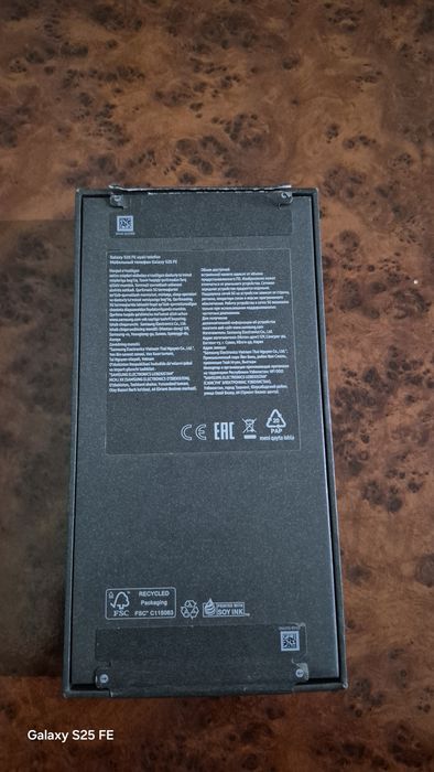 Samsung S 25 FE. Sotiladi.