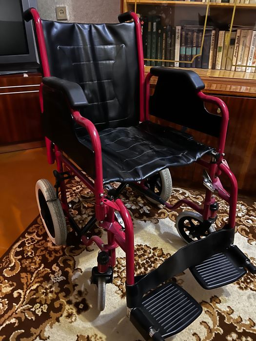 Инвалидная коляска