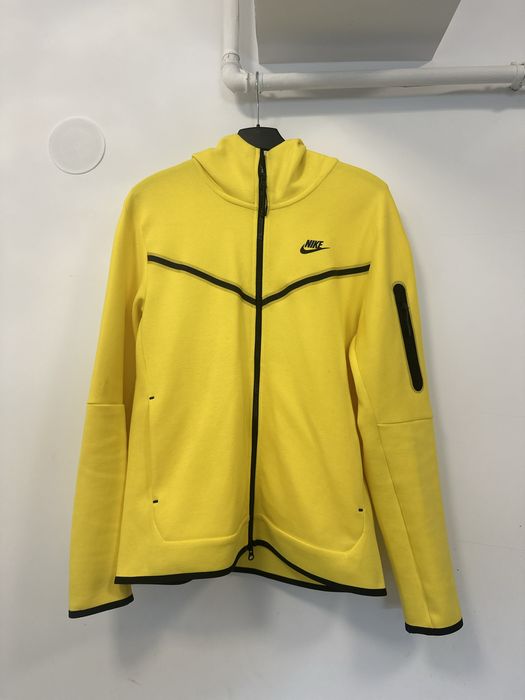 Hanorac Nike tech neon