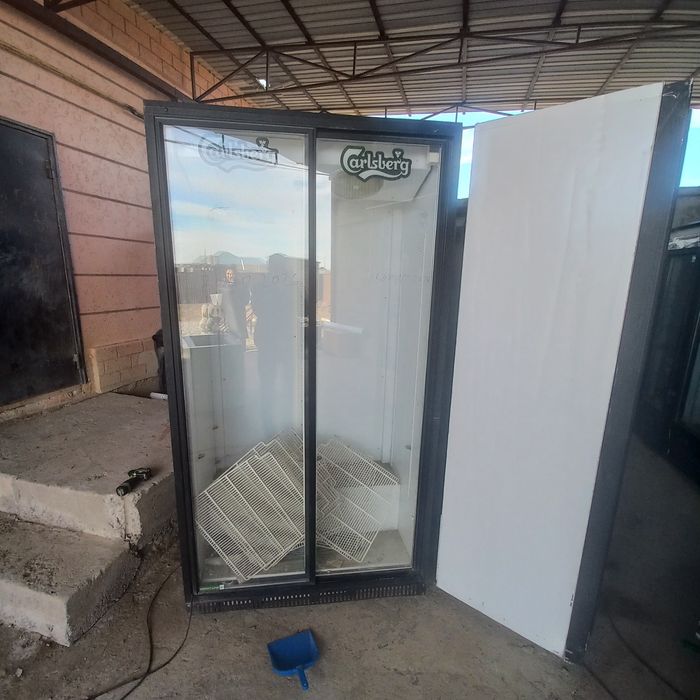 Продам холодильник