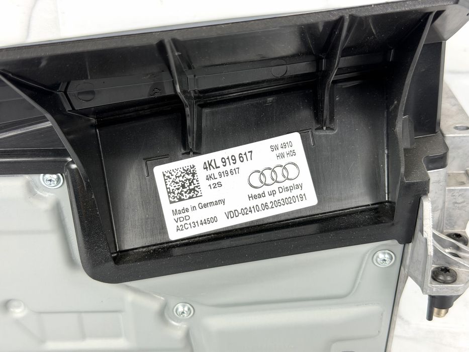 HEAD UP Дисплей AUDI E - TRON 4KL919617 4KL919617